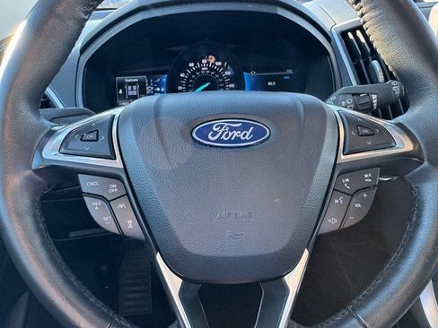 Used 2023 Ford Edge SEL image 19