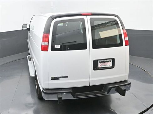 Used 2024 Chevrolet Express 2500 w/ Driver Convenience Package image 27