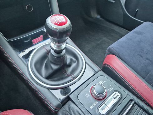 Used 2019 Subaru WRX STI Limited AWD/4WD image 18
