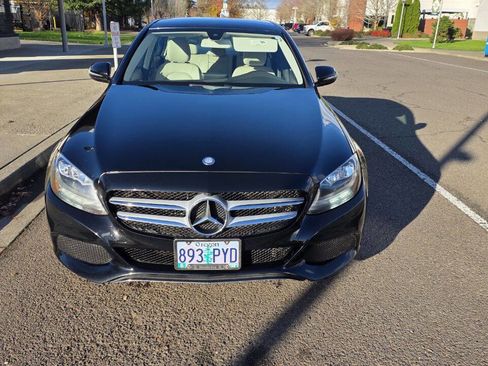 Used 2017 Mercedes-Benz C 300 4MATIC Sedan image 2