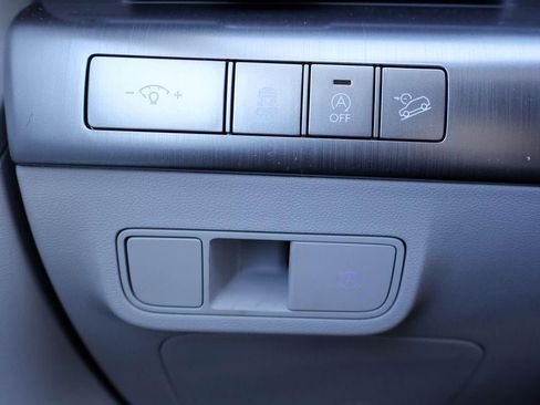 New 2026 Hyundai Kona SE image 21