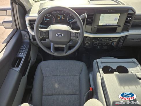 New 2025 Ford F350 XL w/ XL Chrome Package image 9