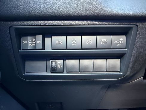 Used 2026 Toyota Tundra Limited w/ TRD Off-Road Package image 18