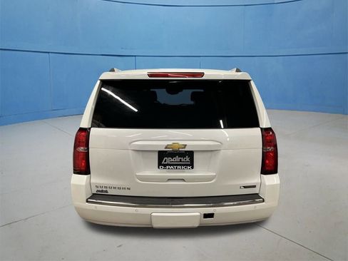 Used 2017 Chevrolet Suburban Premier image 6