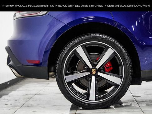 Used 2023 Porsche Macan S AWD/4WD image 8