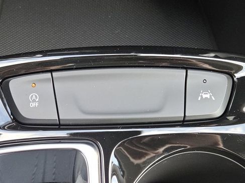 New 2026 Chevrolet Trax LT FWD image 8