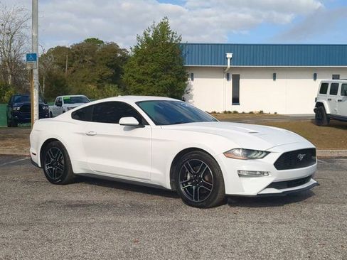 Used 2021 Ford Mustang Premium image 2