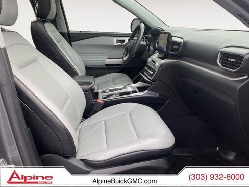 Used 2021 Ford Explorer XLT w/ Equipment Group 202A image 15