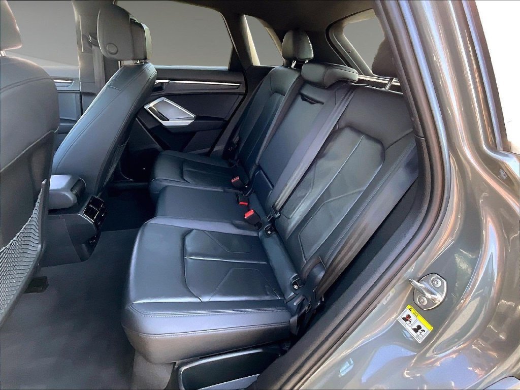 Used 2025 Audi Q3 2.0T Premium AWD/4WD image 15