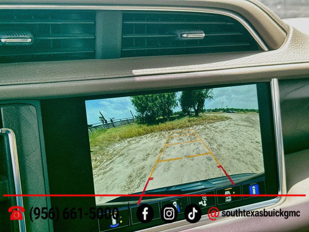 Used 2024 GMC Yukon Denali RWD image 19
