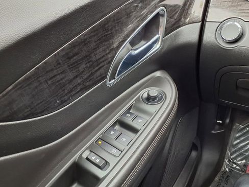 Used 2014 Buick Encore FWD image 27