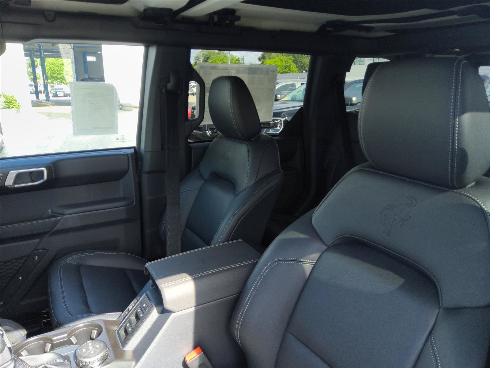 New 2026 Ford Bronco Badlands AWD/4WD image 14