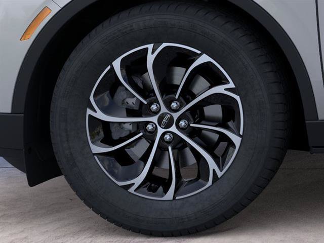 New 2026 Lincoln Nautilus Premier w/ Equipment Group 102A AWD/4WD image 19