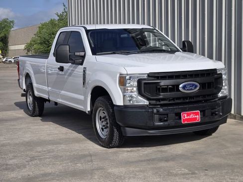 Used 2021 Ford F250 XL w/ Power Equipment Group image 6