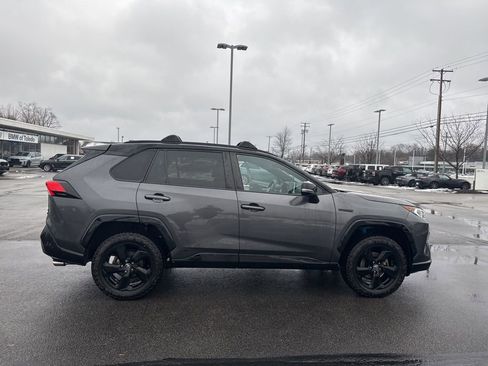 Used 2020 Toyota RAV4 XSE image 24