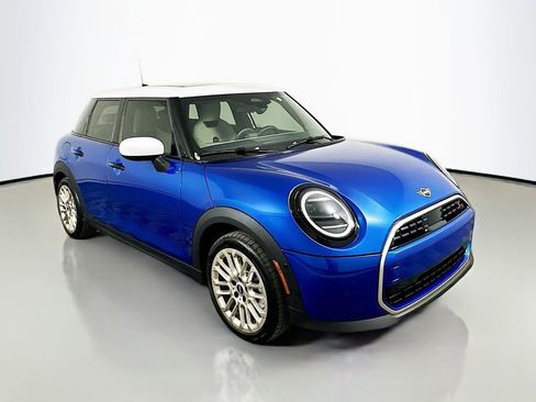 Certified 2025 MINI Cooper S image 3