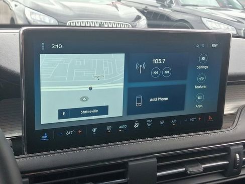 New 2026 Lincoln Corsair Premiere image 8