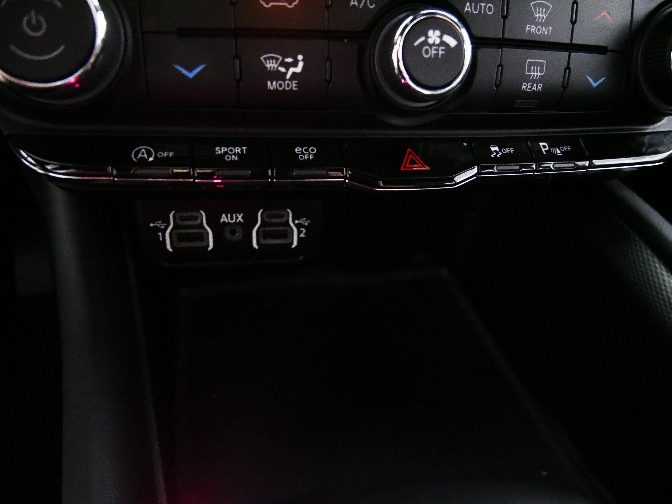 Used 2025 Dodge Durango GT AWD/4WD image 29