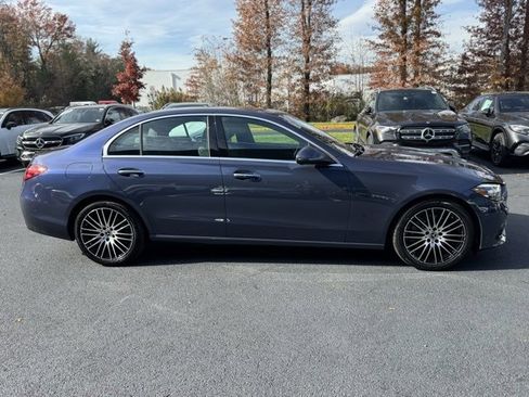 Used 2025 Mercedes-Benz C 300 4MATIC Sedan image 2