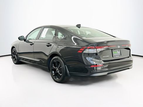 Used 2025 Honda Accord SE image 5