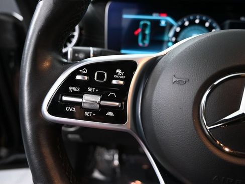 Used 2019 Mercedes-Benz E 450 Cabriolet image 12