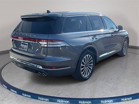 Certified 2023 Lincoln Aviator Reserve w/ Equipment Group 201A image 5