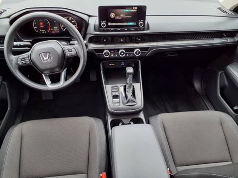 Used 2025 Honda CR-V LX image 4