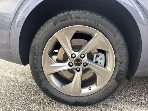 New 2026 Genesis GV70 2.5T Advanced image 11