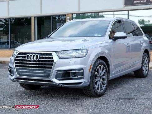Used 2018 Audi Q7 3.0T Prestige AWD/4WD image 3