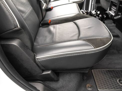 Used 2025 RAM 3500 Laramie w/ Night Edition image 39