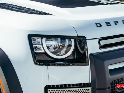 Used 2022 Land Rover Defender 90 X-Dynamic S image 43