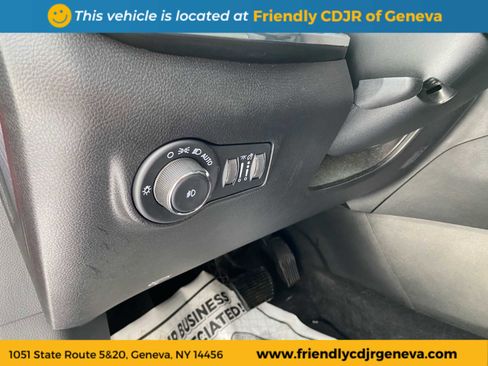 Used 2022 Jeep Compass Limited w/ (RED) Package image 23