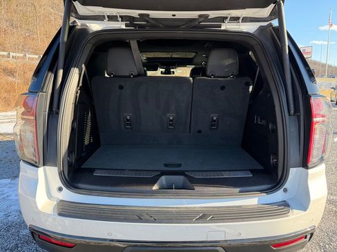 Used 2022 Chevrolet Tahoe Z71 w/ Z71 Off-Road Package image 24