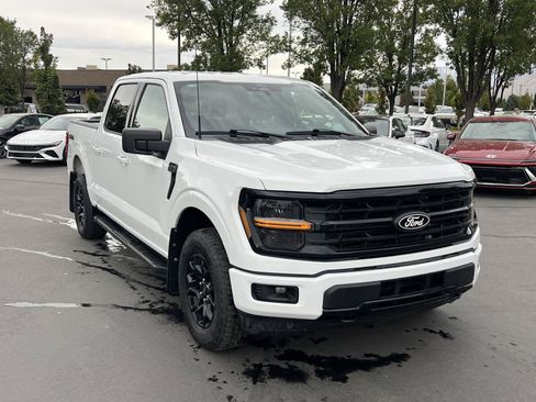 Used 2025 Ford F150 XLT w/ Equipment Group 301A Standard AWD/4WD image 4