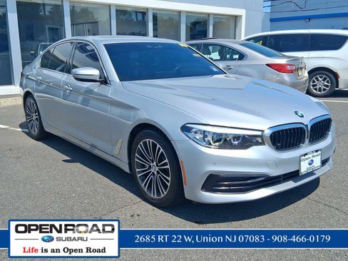 Used 2019 BMW 530i w/ Convenience Package RWD image 1