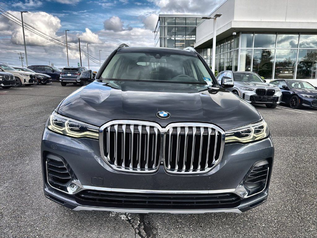 Used 2020 BMW X7 xDrive40i w/ Premium Package AWD/4WD image 14