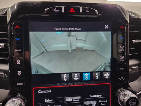 Used 2020 RAM 2500 Laramie image 16