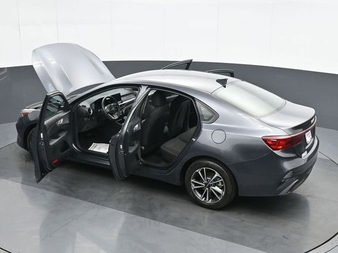 Used 2024 Kia Forte LXS FWD image 37