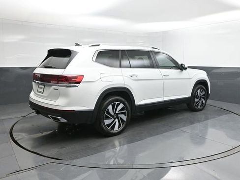 New 2026 Volkswagen Atlas SEL image 11