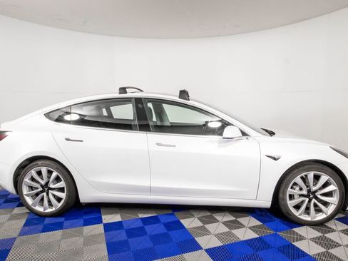 Used 2018 Tesla Model 3 Long Range image 4