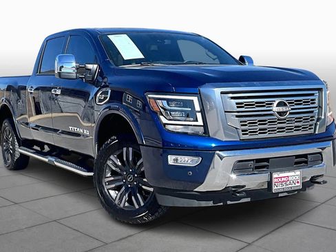 Used 2023 Nissan Titan Platinum Reserve w/ Moonroof Package image 2