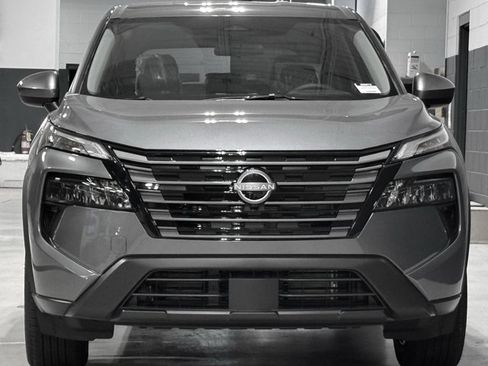 New 2026 Nissan Rogue SV AWD/4WD image 25