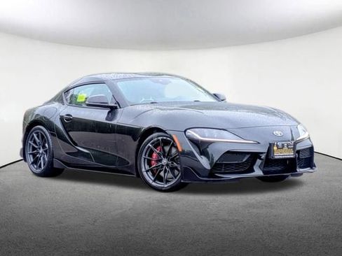 Used 2023 Toyota Supra Premium w/ Driver Assist Package RWD image 2