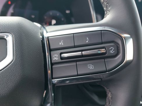 Used 2024 GMC Canyon Elevation w/ Convenience Package image 20