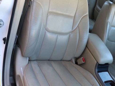 Used 2001 Toyota Avalon XLS FWD image 35