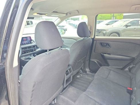 Used 2023 Nissan Rogue S AWD/4WD image 16