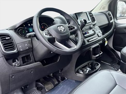 New 2025 RAM ProMaster 3500 w/ Quick Order Package 22G SLT image 11