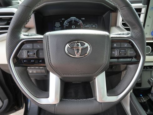 Certified 2025 Toyota Sequoia Capstone AWD/4WD image 26