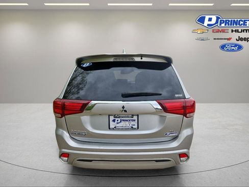 Used 2022 Mitsubishi Outlander LE AWD/4WD image 6