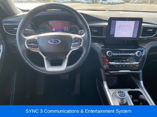 Used 2023 Ford Explorer Limited AWD/4WD image 7